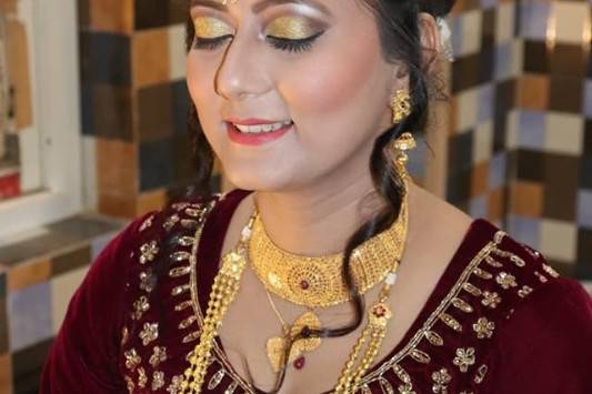 Simran Khanna MakeUp Artist