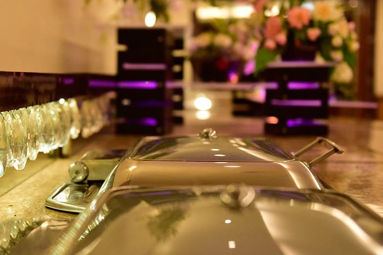 BUFFET CRYSTAL HALL