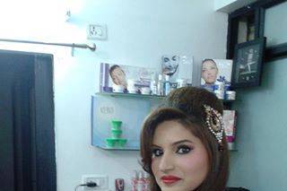 Makeovers by Poonam