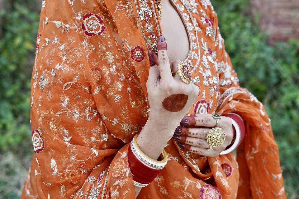 Sikh bride subtle makeup