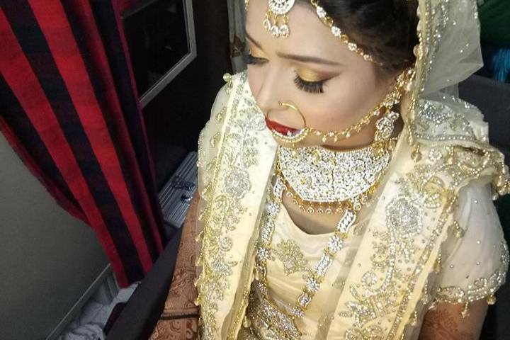 Bridal makeup