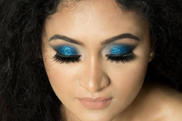 Party makeup