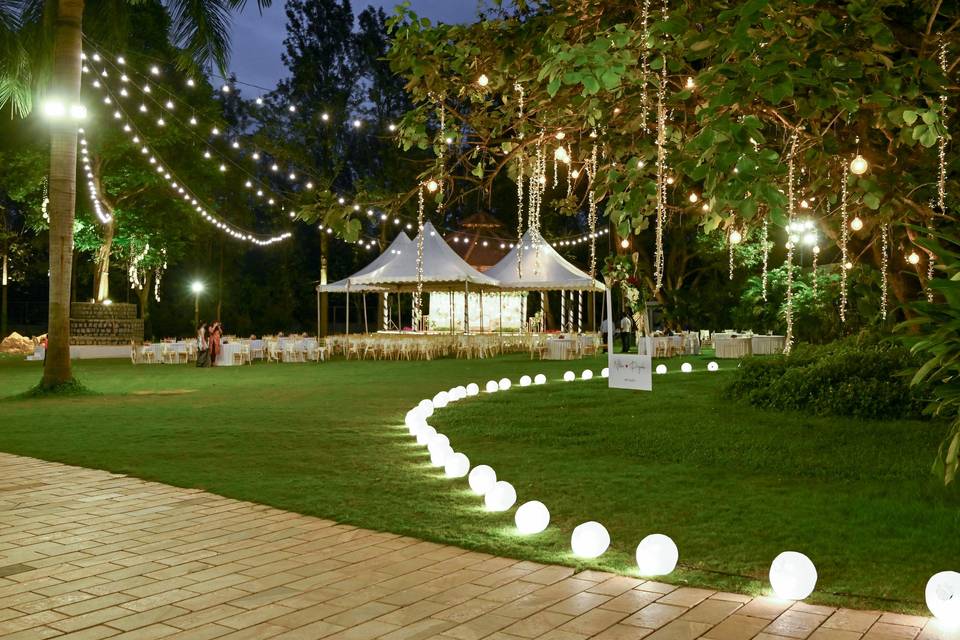 Pathway decor