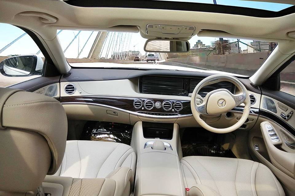 Mercedes S 350 interior