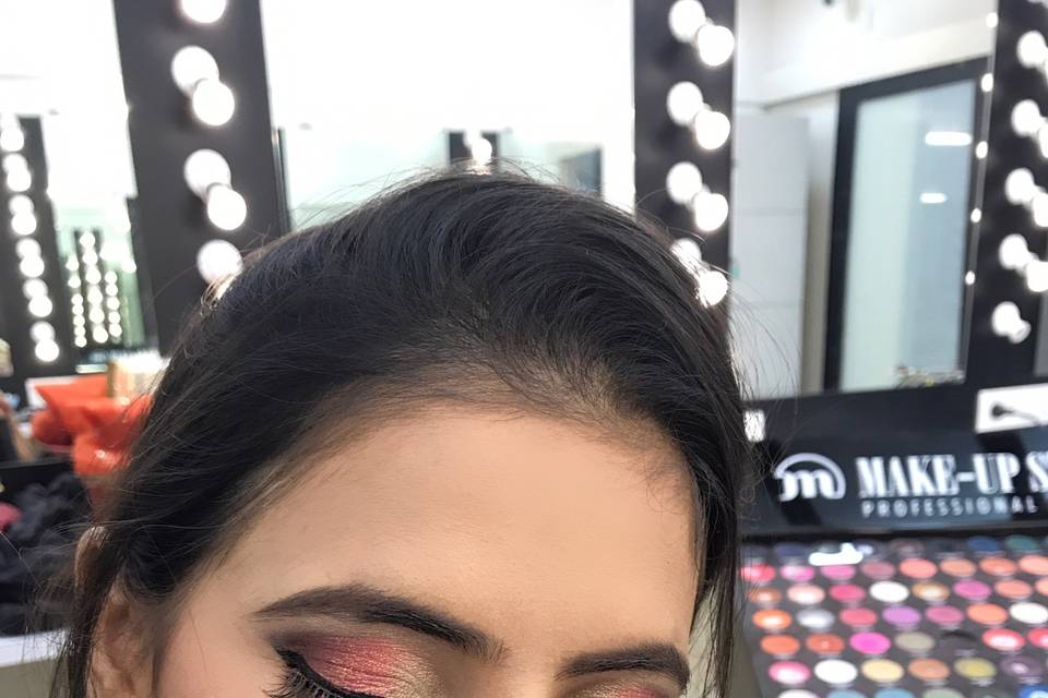 Party makeup