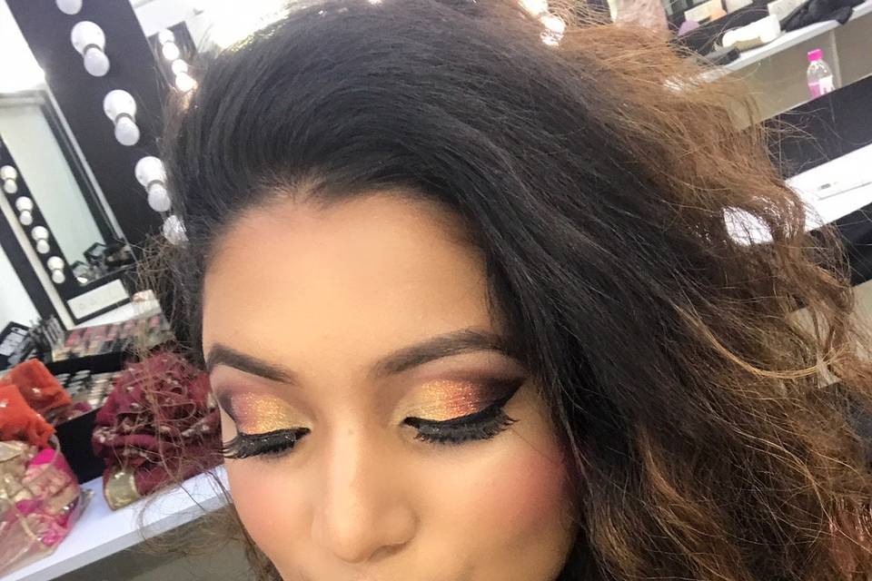 Party makeup