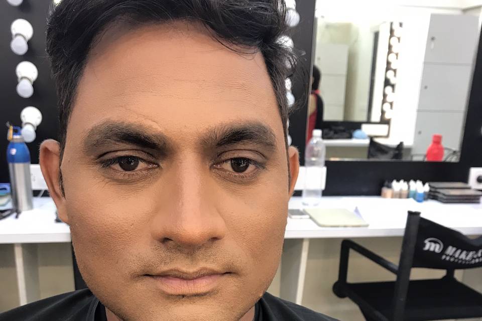 Groom Makeup