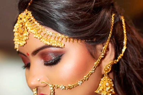 Bridal makeup