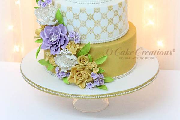 Elegant Floral Cake