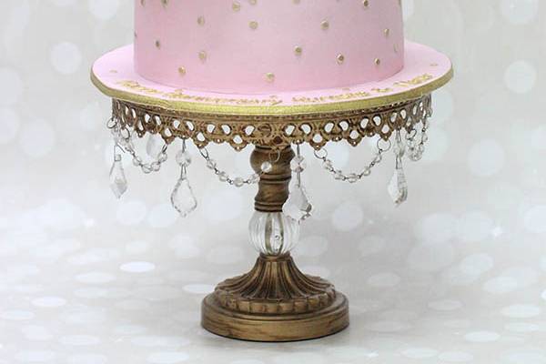 The 10 Best Wedding Cakes Shops in Andheri East - Weddingwire.in