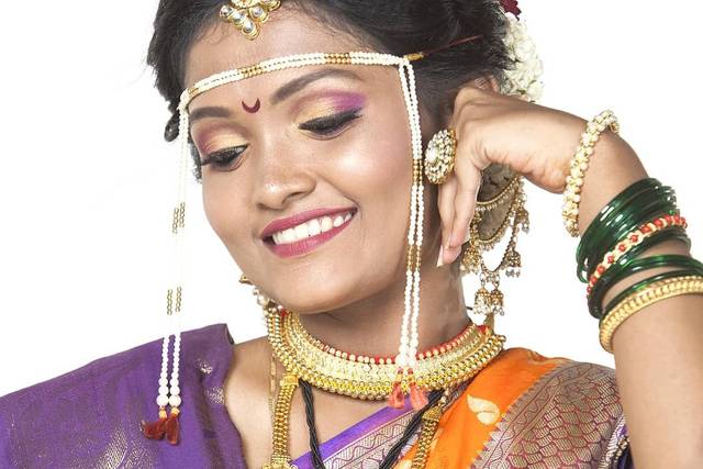 Makeup By Pratiksha And Bhagyashree