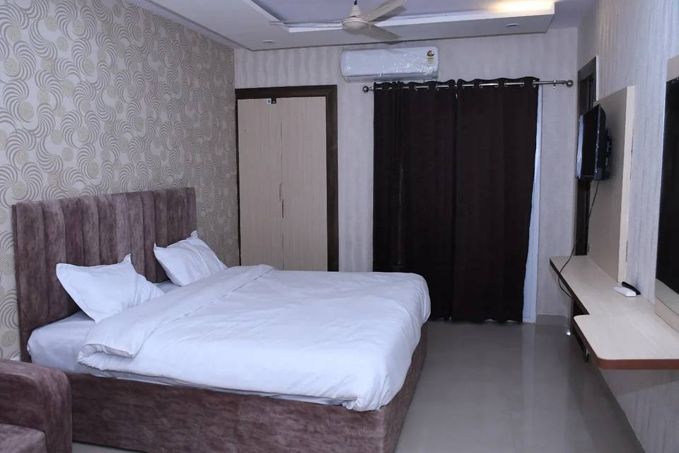 Accommodation