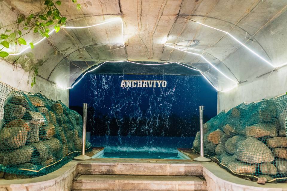Pool Venue