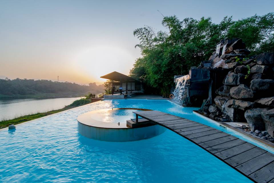 Pool Venue