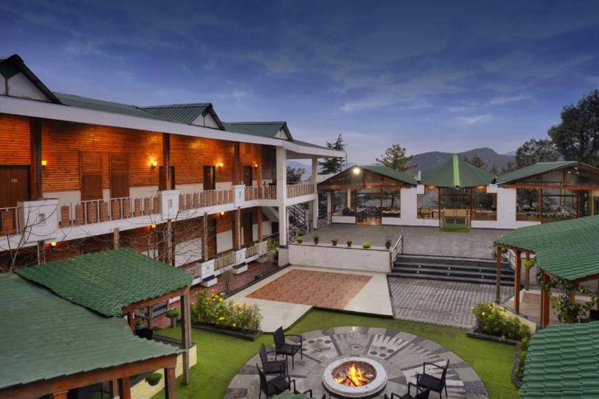 LivingStone Treehouse Resort Chail