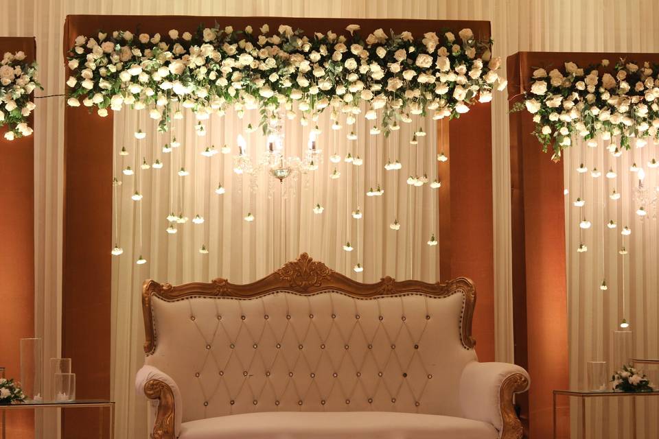 Elegant Reception Backdrop