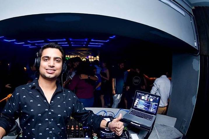 DJ Chetan Kapoor