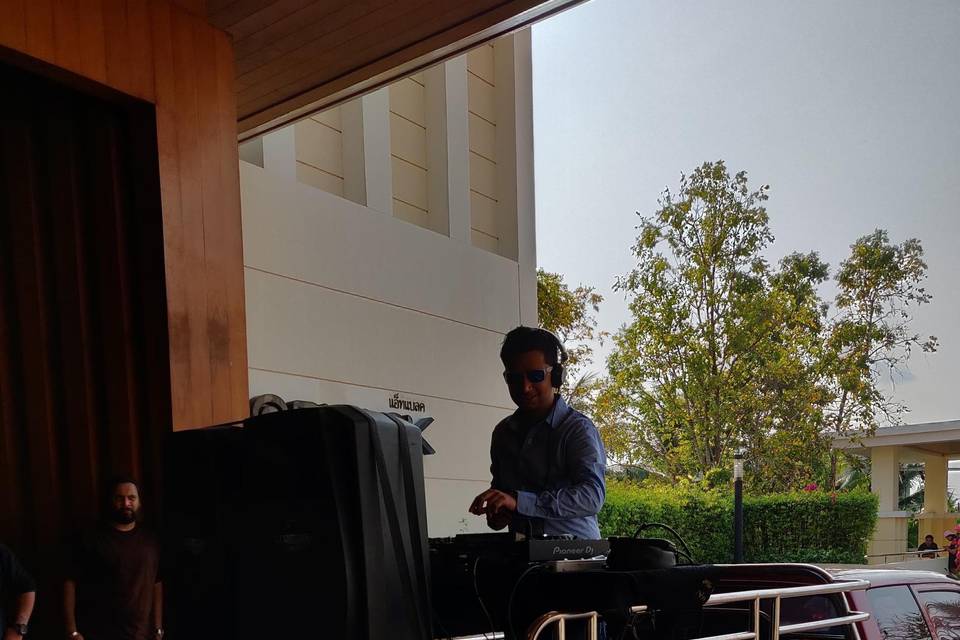 DJ Chetan Kapoor