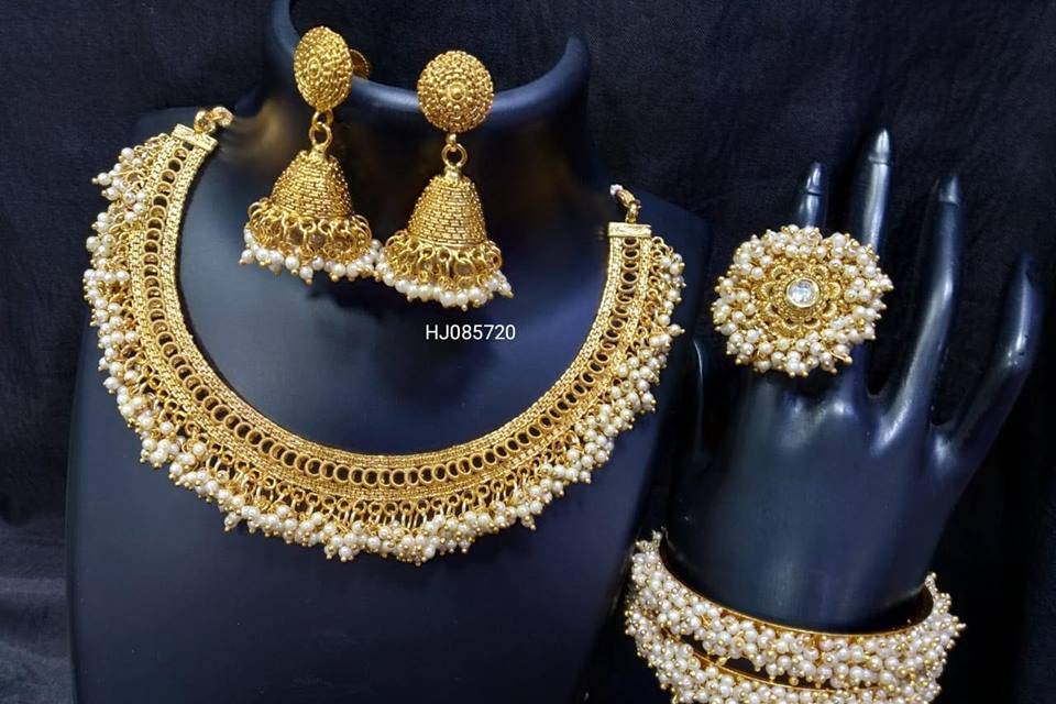 Bridal jewellery