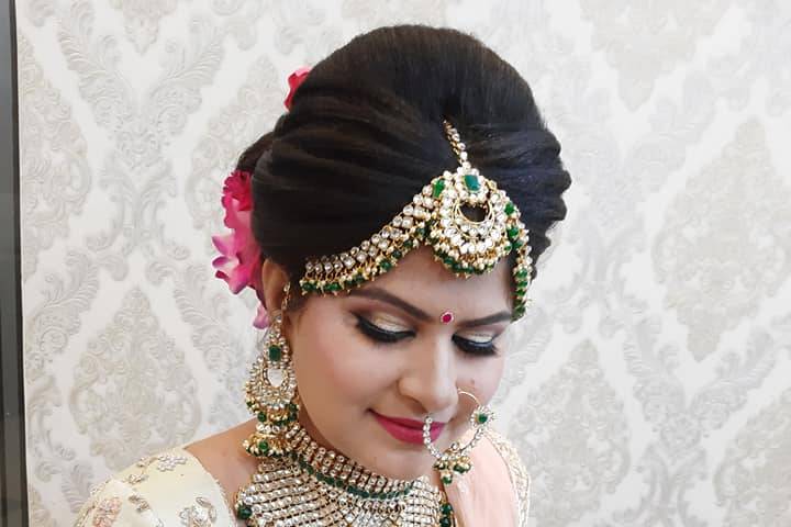 Bridal makeup