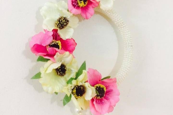 Floral jewellery