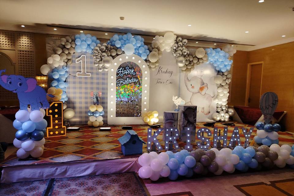 Wedding Banquet In Varanasi