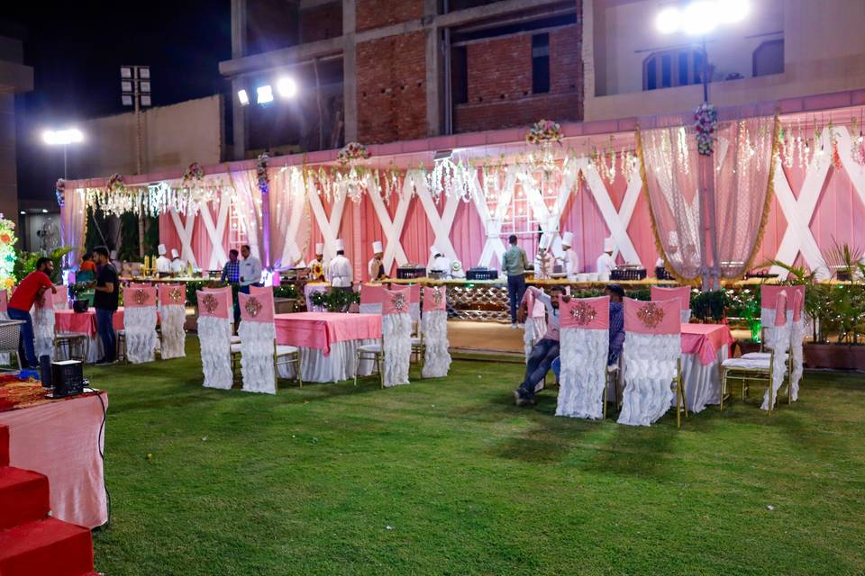Wedding Banquet In Varanasi