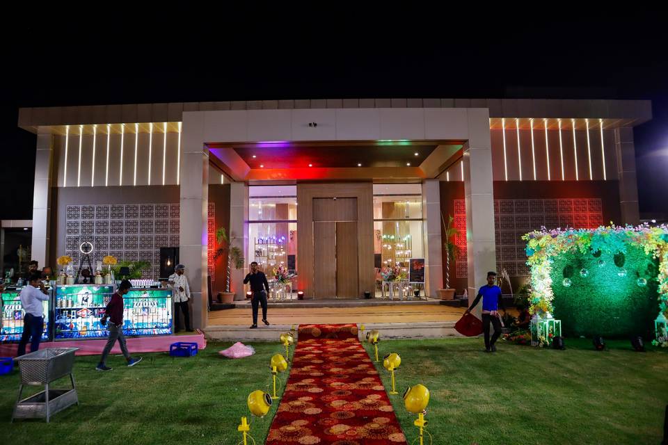 Wedding Banquet In Varanasi