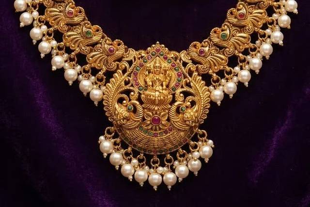 Bridal jewellery