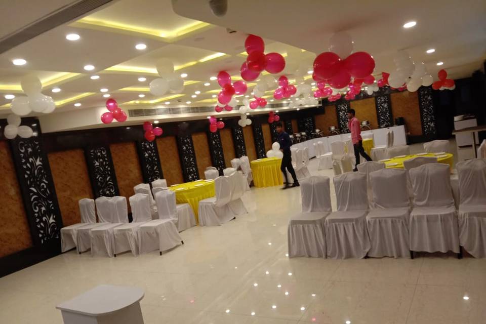 Banquet hall