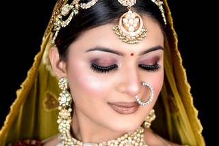 Poonam Tiwari Makeovers 1