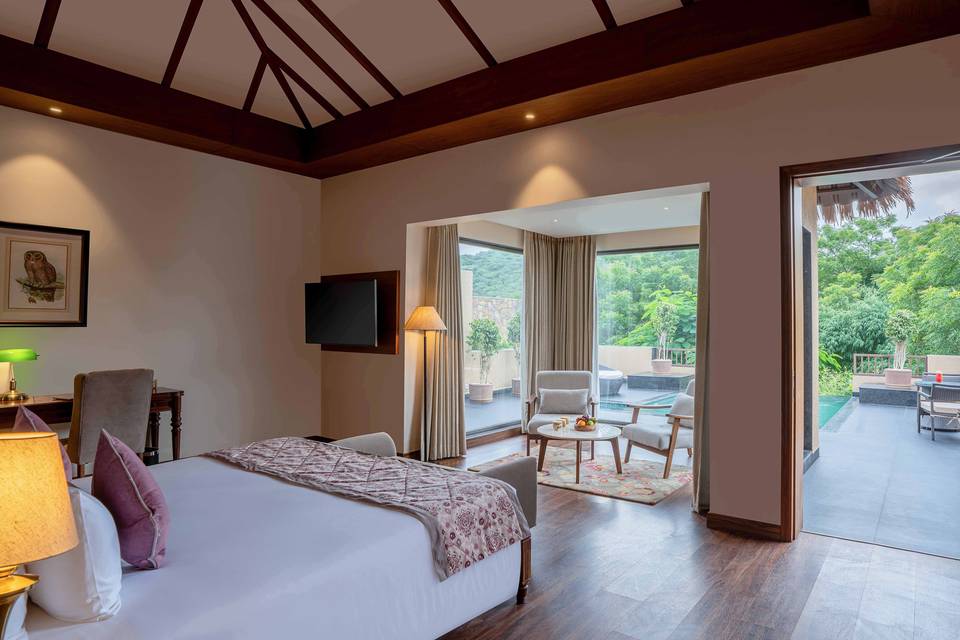 Premium Room - Bedroom