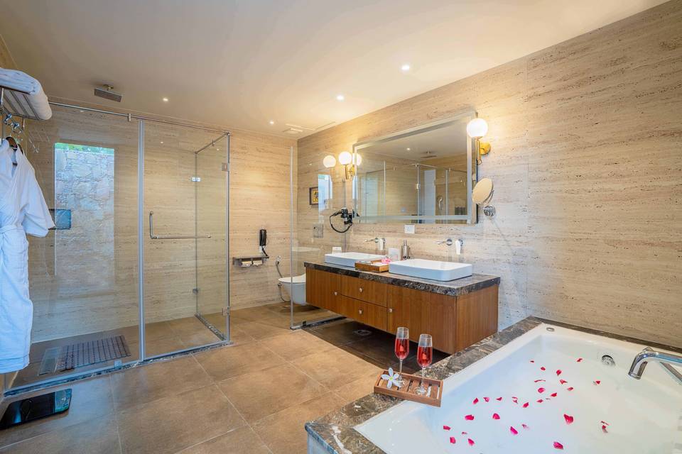 Premium Room - Bathroom