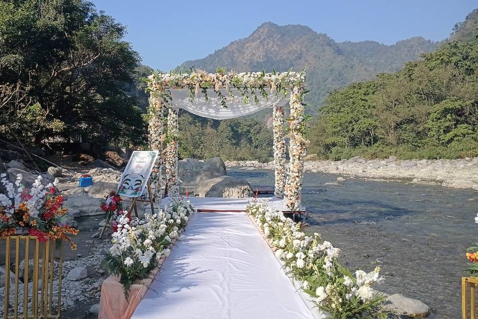 Riverside Varmala
