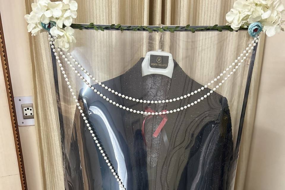 Trousseau Packing