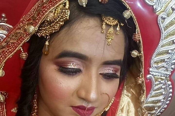 Mehlaqua Makeup Artist