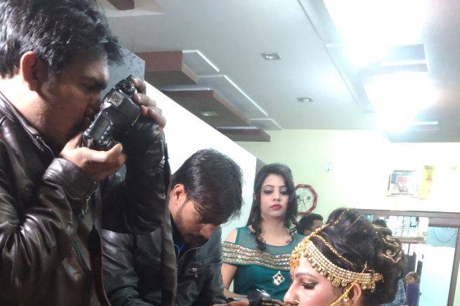 Bridal Look in the making by Nancy Beauty Parlor