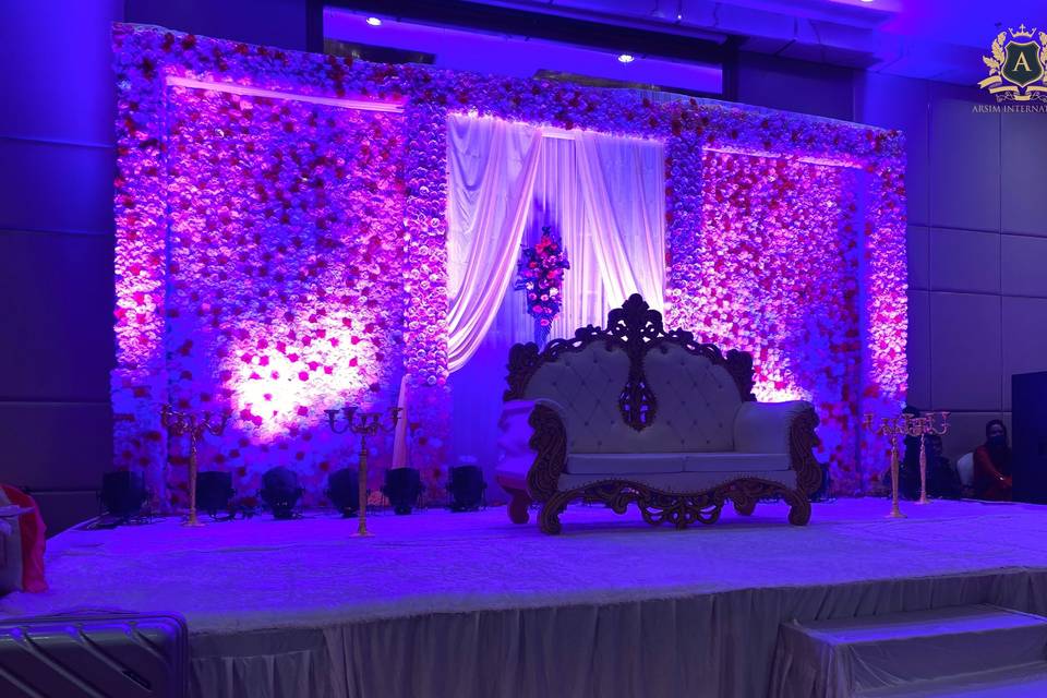 Engagement stage