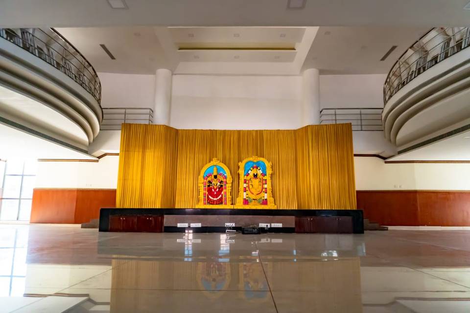 Banquet hall