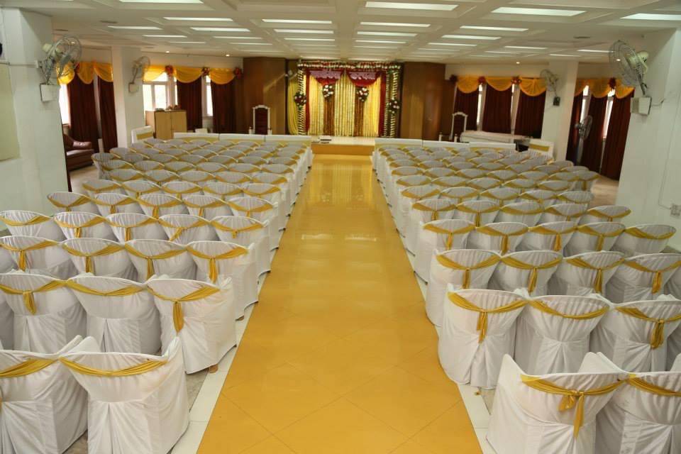 Upper wedding हॉल