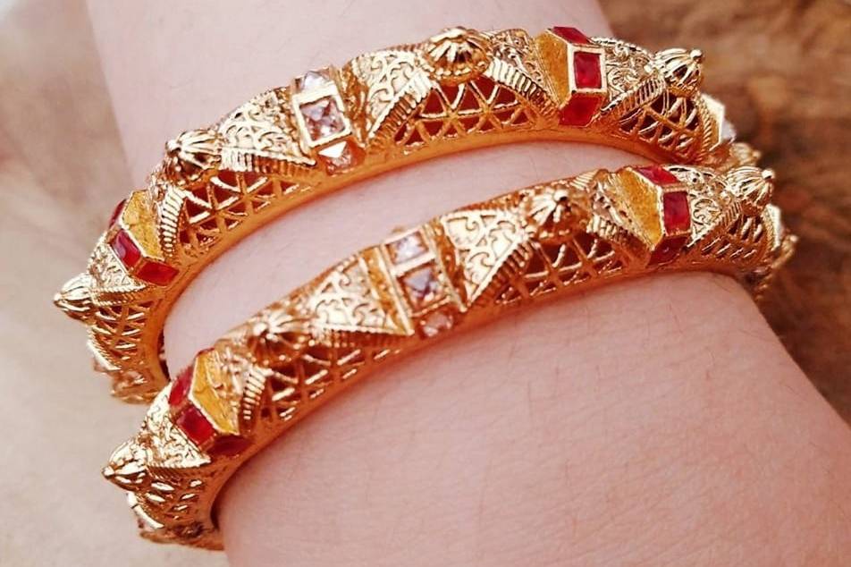 Bangles