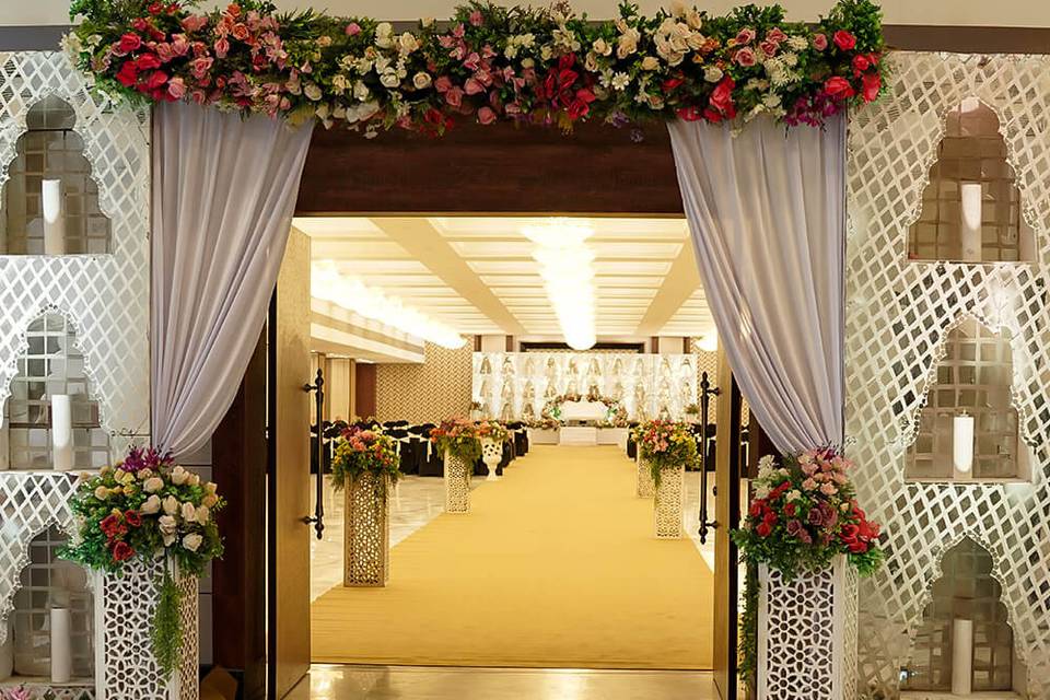 Entrance decor