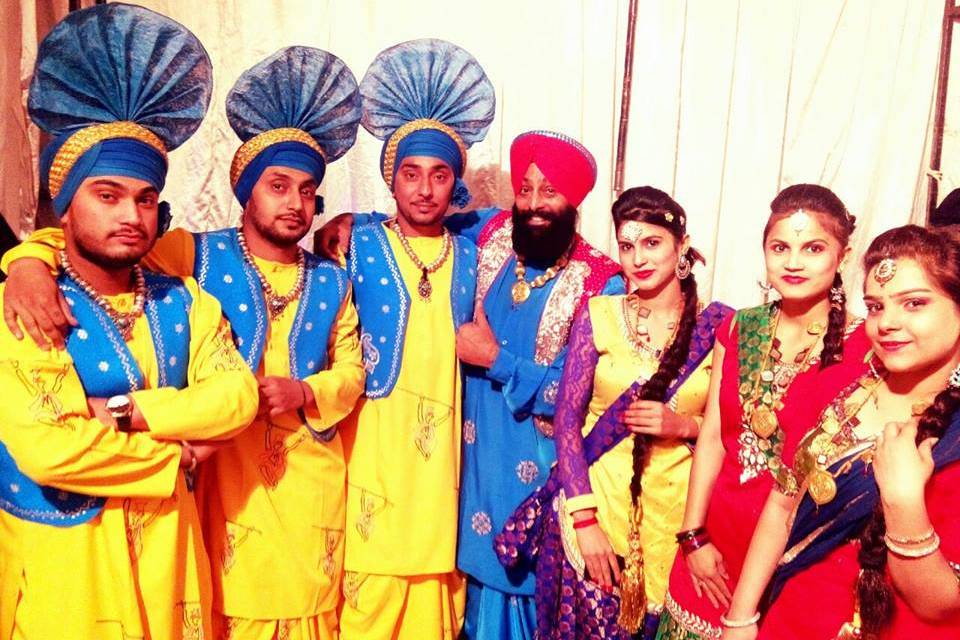 Balle Balle Punjabi Troup