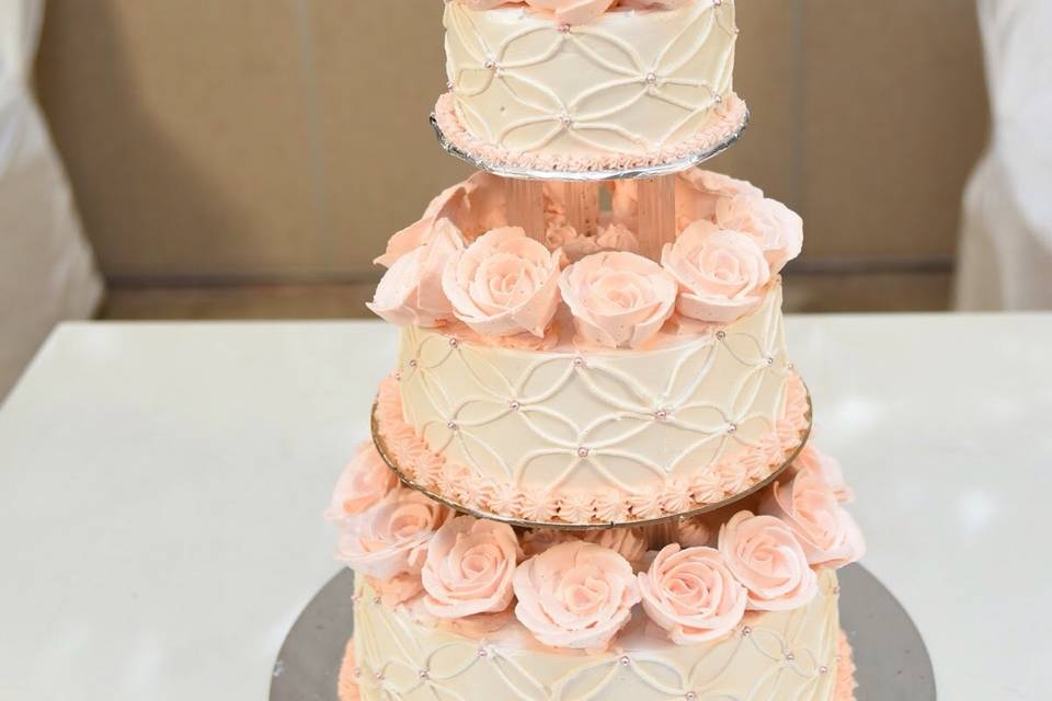 The Beehive: Chocolate Ganache White Rose Cake | Wedding cake chocolate  ganache, Rose cake, Chocolate wedding cake