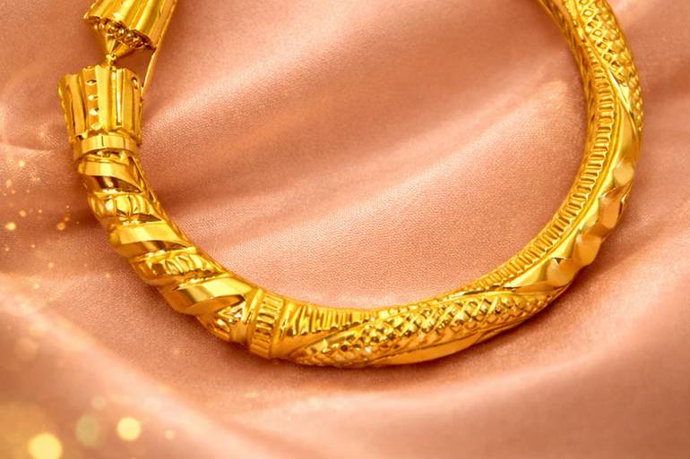 Bracelet
