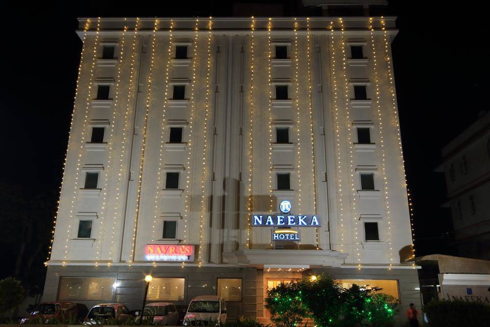 Naeeka Hotel