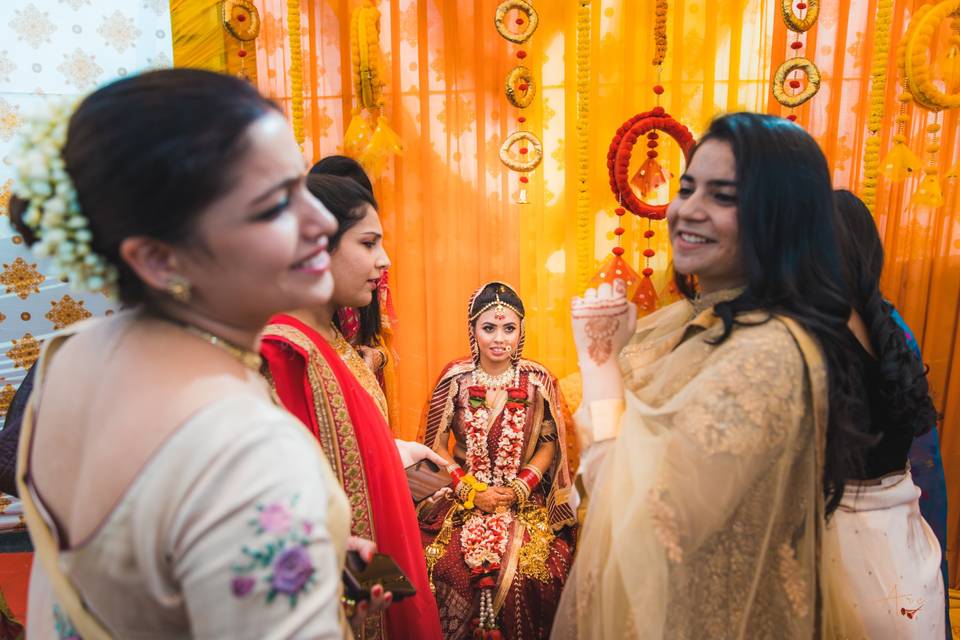 Bride with Bridesmaids