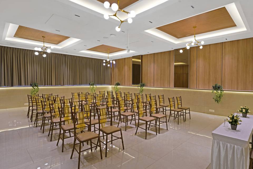 Senate Banquet Hall