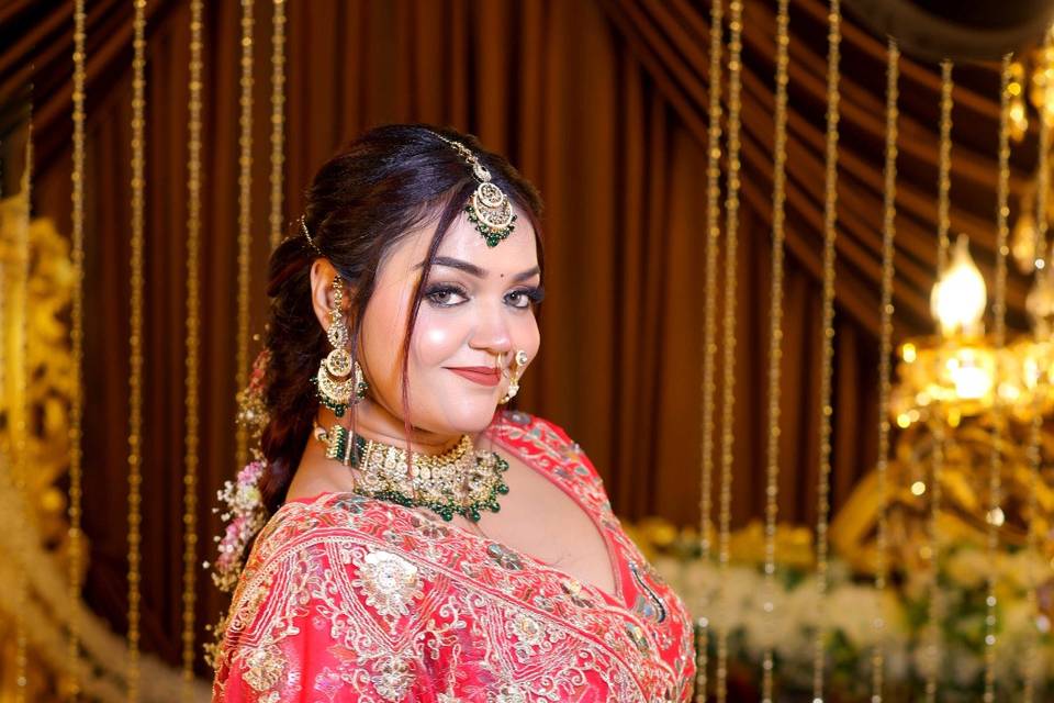 Best Makeup Artist in Varanasi