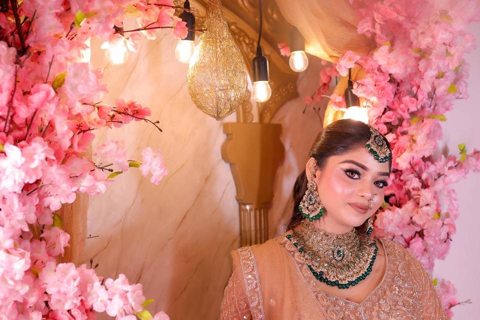 Best Makeup Artist in Varanasi